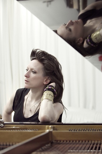Shara Worden, Multiinstrumentalistin und Sängerin  © Sonja Werner Fotografie